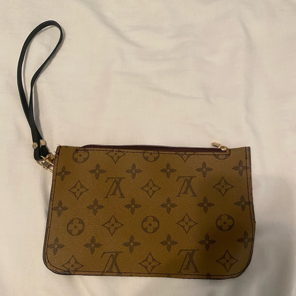 Wristlet